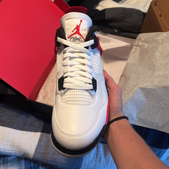 Brand new Jordan 4 Red Cement - Picture 2 of 5